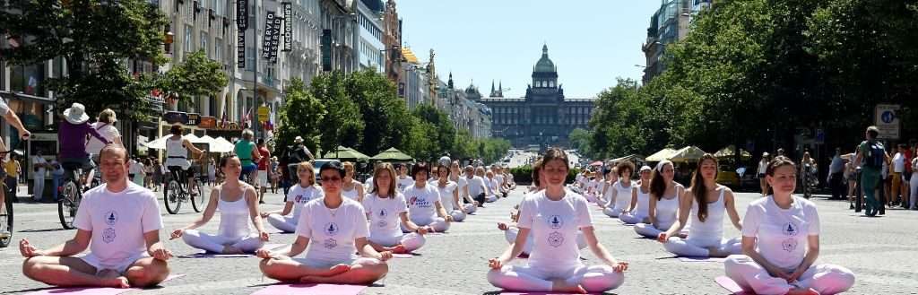 yoga-performance-prague-2015