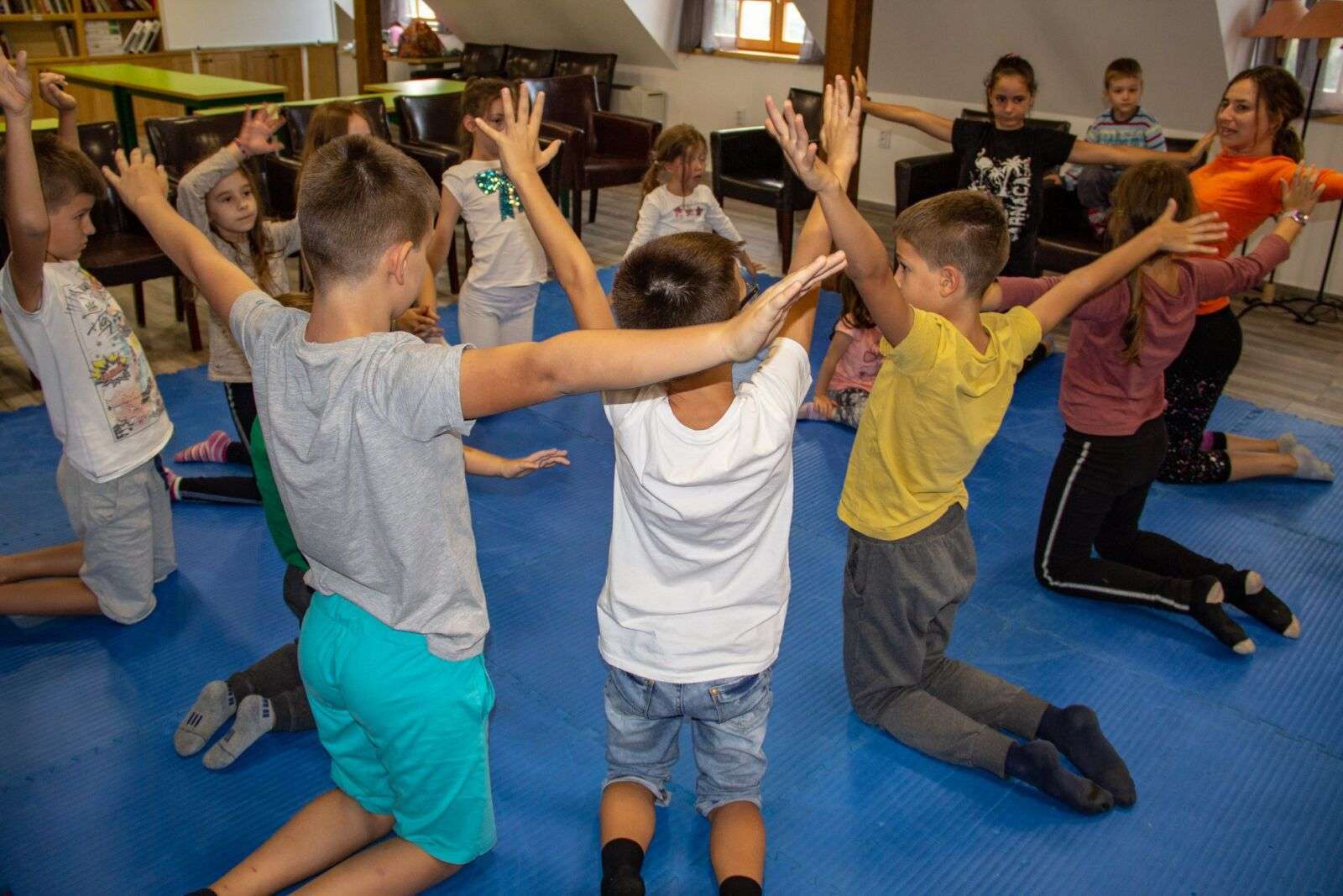 family-yoga-retreat-for-children-and-adults